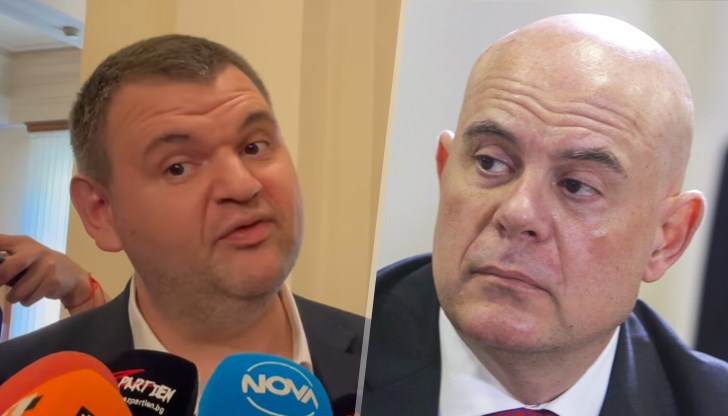 Пеевски беше изчезнал, а сега се появи особено тържествено Пеевски беше изчезнал, а сега се появи особено тържествено