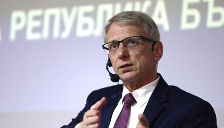 Така Николай Денков се обърна към инвеститори от цял свят