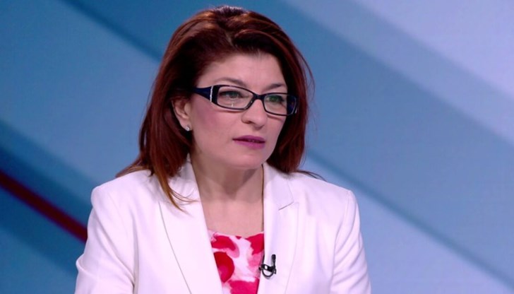 Бих дала единствено кредит на време на това правителство, кредит на доверие – не, заяви тя Бих дала единствено кредит на време на това правителство, кредит на доверие – не, заяви тя