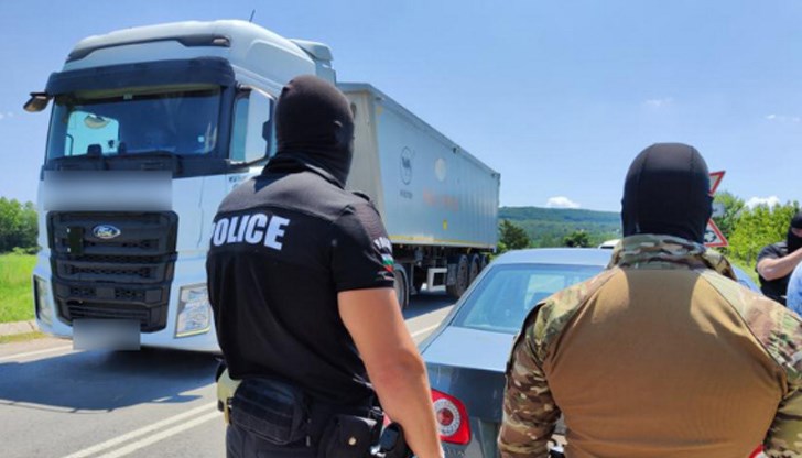 Открити са кокаин, екстази и марихуана