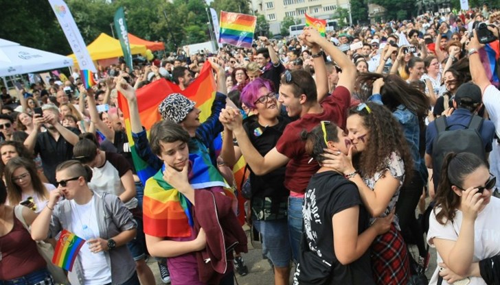 Светият синод се обяви срещу провеждането на София Прайд