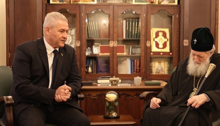 Кметът на Бяла изрази своята благодарност към Светейшия патриарх за това, че е спомогнал много за изграждането на храма "Св. Пантелеймон" в града