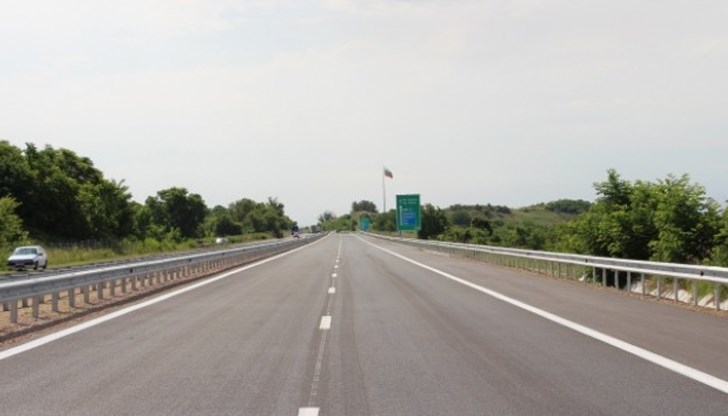 Необходимо е шофьорите да карат по обходен маршрут