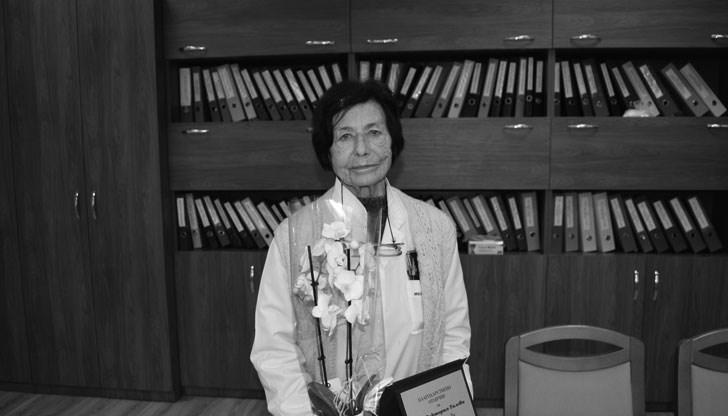 За своята над 50-годишна практика тя е спасила хиляди животи