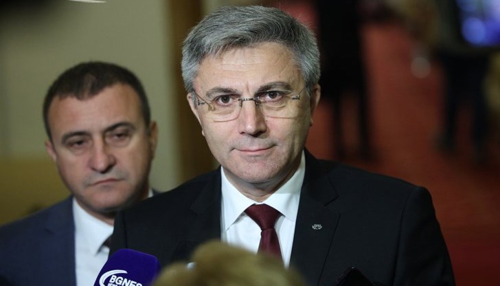 Това ще стане на заседание на Централното оперативно бюро на ДПС и на Парламентарната група на Движението