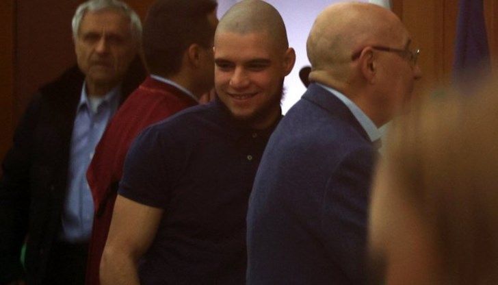 Съдът отмени решението си да го пусне под домашен арест заради нови доказателства