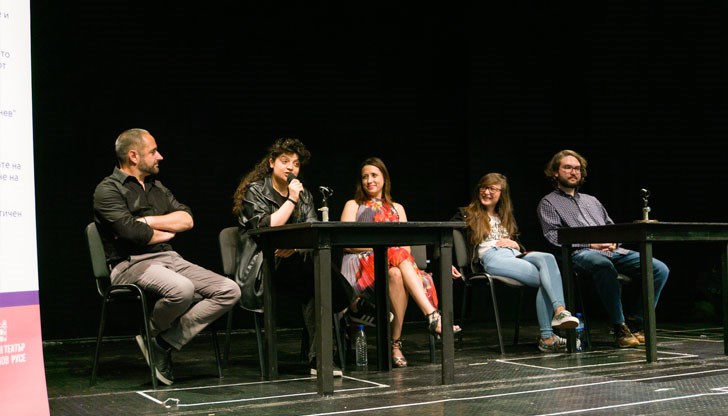 Тази неделя откъс от своите постановки пред русенска публика ще представят Ана Батева, Кристина Беломорска и Ева Данаилова