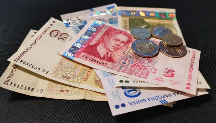 България е с най-дългата работна седмица и най-ниските заплати в ЕС България е с най-дългата работна седмица и най-ниските заплати в ЕС