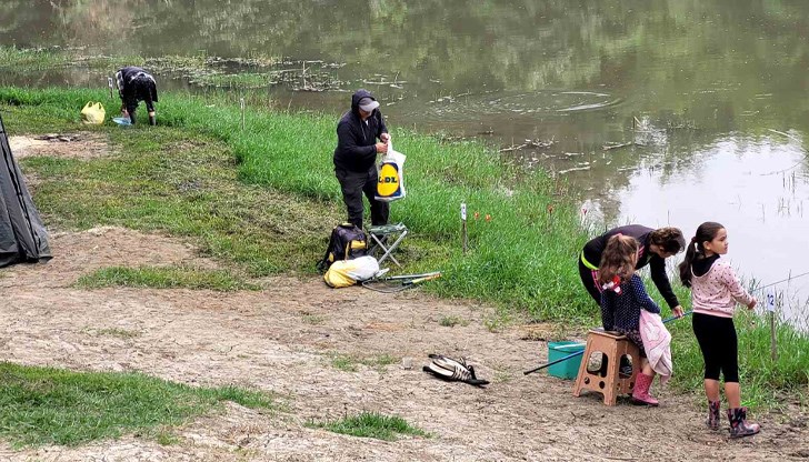 На риболовния празник в местността „Скалите“ 22-ма въдичари демонстрираха знания и умения
