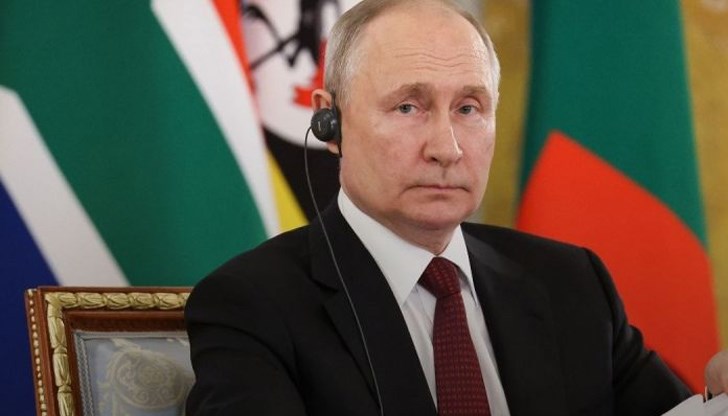 Президентът е информирал събеседниците си за ситуацията, каза Песков