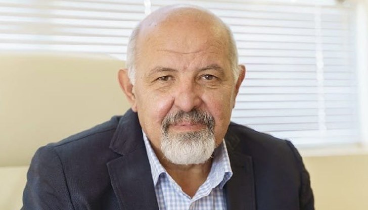 Встъпилият в длъжност днес в Министерството на земеделието и храните Дамян Дамянов е освободен поради установена принадлежност към Държавна сигурност Встъпилият в длъжност днес в Министерството на земеделието и храните Дамян Дамянов е освободен поради установена принадлежност към Държавна сигурност