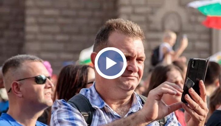 Поводът - изборът на Делян Пеевски за член на Комисията по конституционни въпроси