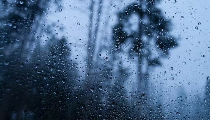 Термометрите удрят 35 градуса Термометрите удрят 35 градуса