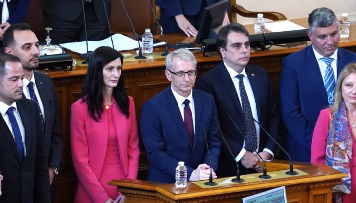 49-ото Народно събрание излъчи редовно правителство с министър-председател Николай Денков