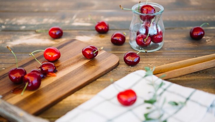 На днешния ден в дома трябва да се нареди поменателна трапеза