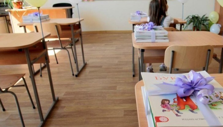 Записването на приетите деца в първи клас ще се извършва в периода 6 - 8 юни