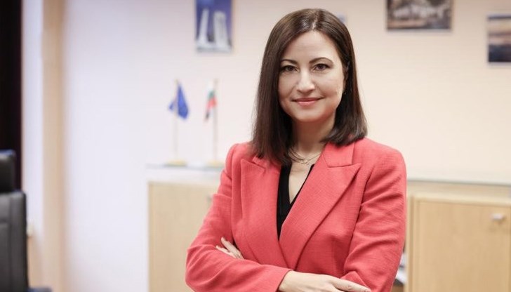 Членът на Европейската сметна палата Илиана Иванова е предложението на ГЕРБ за български еврокомисар
