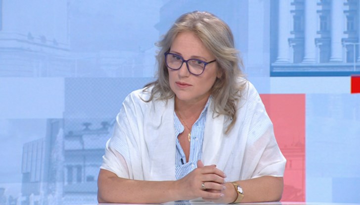 Ние виждаме най-грозното лице на партиите, допълни тя