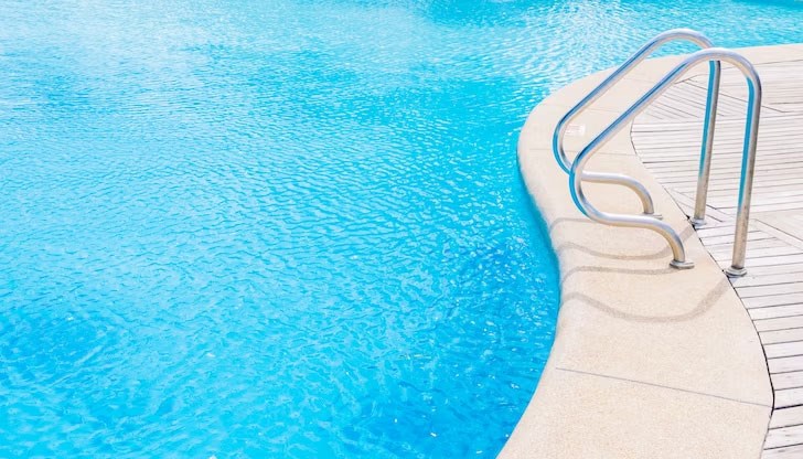 Негови приятели са се натъкнали на тялото му Негови приятели са се натъкнали на тялото му