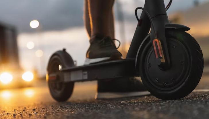 Линейката е била паркирана Линейката е била паркирана