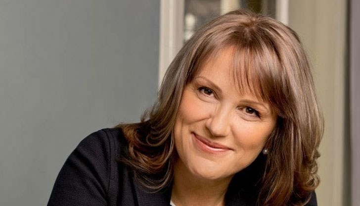 Някакъв от ВСС се гърчи да обяснява как от късане на риза в защита на Гешев, стана противник