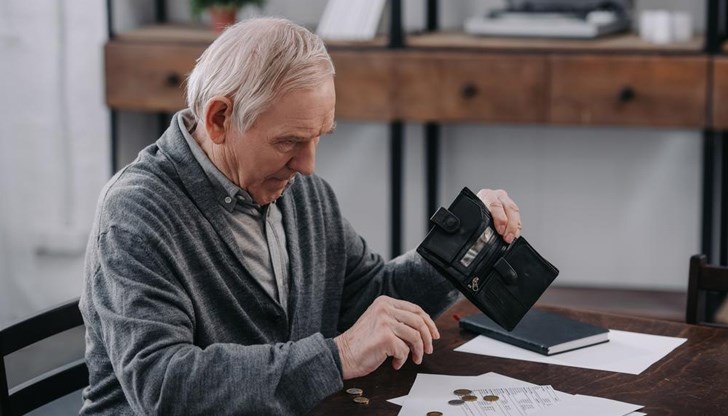 С близо 30 процента нарастват разходите за пенсии от ДОО С близо 30 процента нарастват разходите за пенсии от ДОО