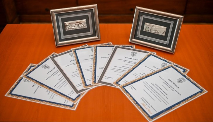 Антоанета Абрашева и Милена Трифонова получиха предсрочно повишаване в ранг