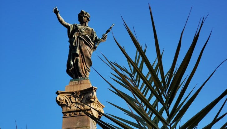 29,9 °С отчетоха на 25 май в Русе