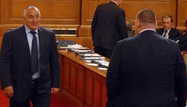 В скритата договорка Бойко Пеевски е идеален - има си и ГЕРБ, и ДПС, и ИТН, че и Възраждане