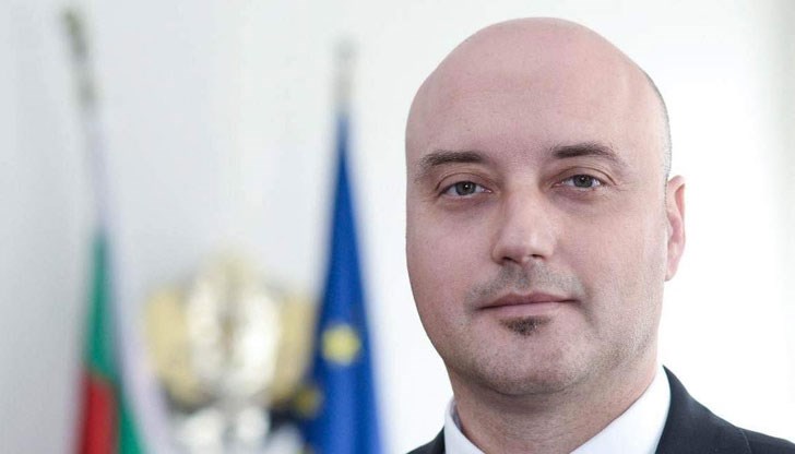 Министърът на правосъдието обяви, че би номинирал кандидат за главен прокурор само след промени в Конституцията