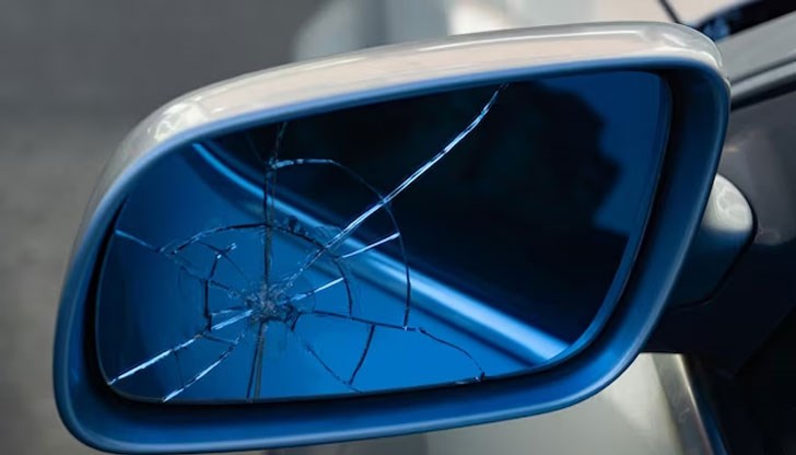 Лекарката бе обвинена в трафик на мигранти, но е на свобода, тъй като роди на 19 май Лекарката бе обвинена в трафик на мигранти, но е на свобода, тъй като роди на 19 май