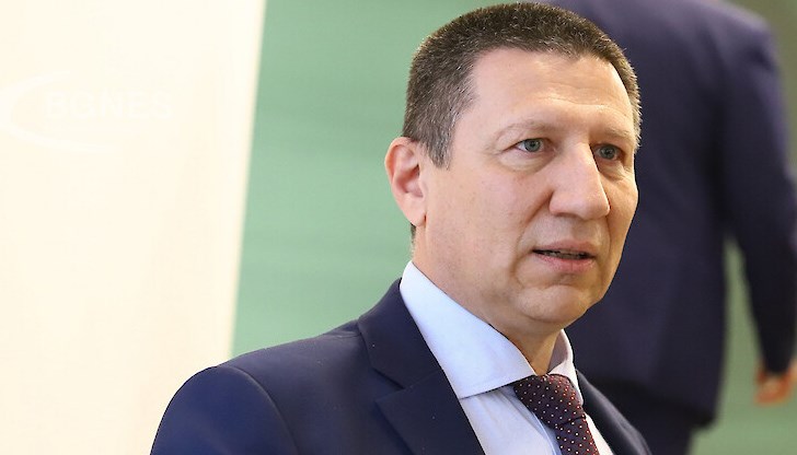 Сарафов е ръководил екипа, разследвал дейността на братя Галеви по времето на Борис Велчев като главен прокурор