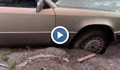 Кола пропадна в шахта на ВиК в София