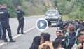 Изнемощели мигранти легнаха на път в Ямболско