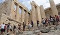 Туристка получи топлинен удар в Акропола
