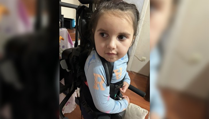 Сърчицето на Бела спря внезапно на 12 май 2021 г. на детската площадка