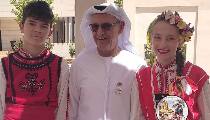 Русенският ансамбъл участва във Фолклорния фестивал в Сале