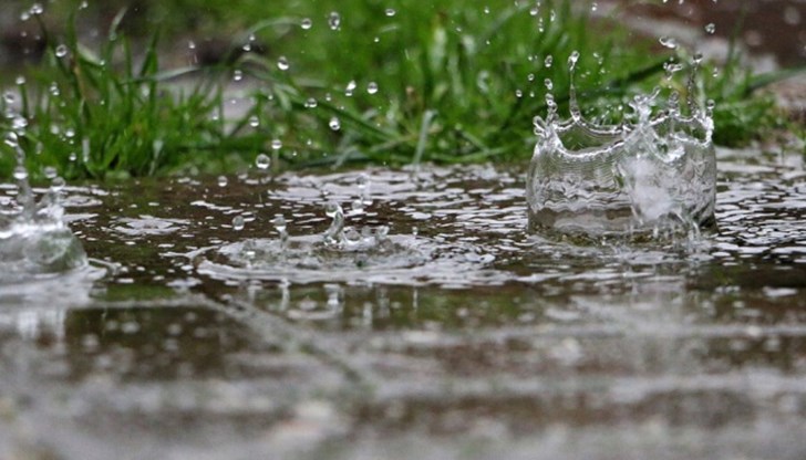 В Западна и Централна България има условия за градушки