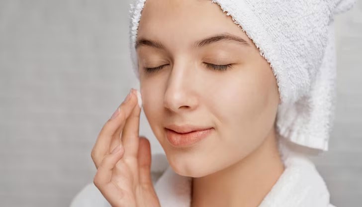 Дерматолози обясняват как можете да се върнете към летния блясък, към който се стремите Дерматолози обясняват как можете да се върнете към летния блясък, към който се стремите