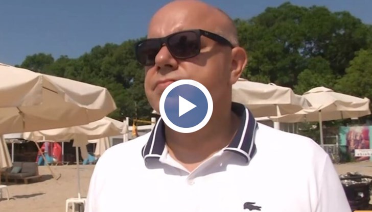 Думите му са след като вчера тонове мокри кърпи изплуваха край Южния плаж на Варна