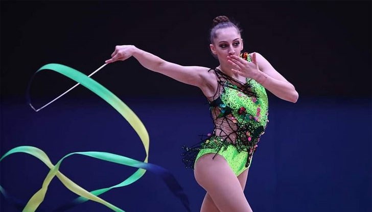 Абсолютната европейска шампионка от Баку изигра отлично съчетанията си с бухалки и с лента Абсолютната европейска шампионка от Баку изигра отлично съчетанията си с бухалки и с лента