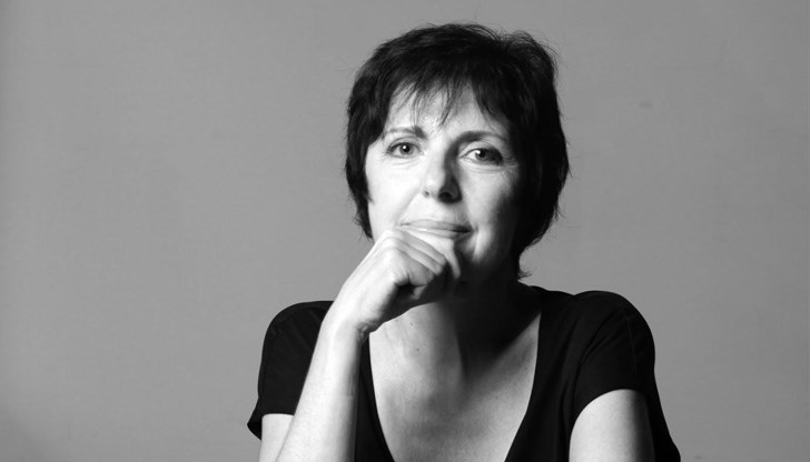 Напоследък у нас на всеки можем да се присмеем, казва Теодора Димова