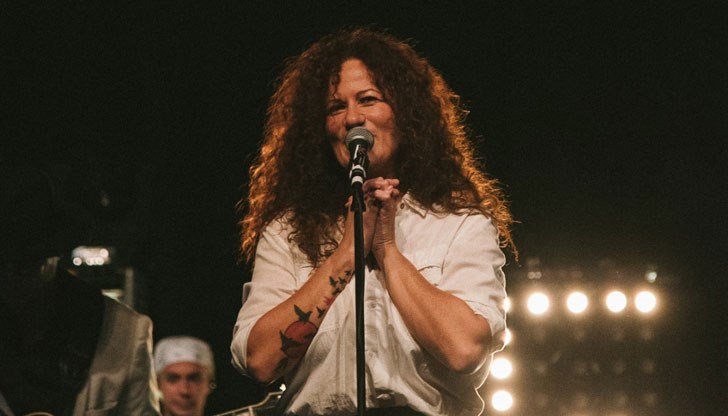 Певицата бе задържана за шофиране в нетрезво състояние Певицата бе задържана за шофиране в нетрезво състояние