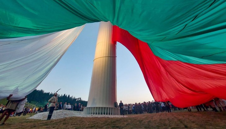 Туристи от цялата страна идват да се снимат