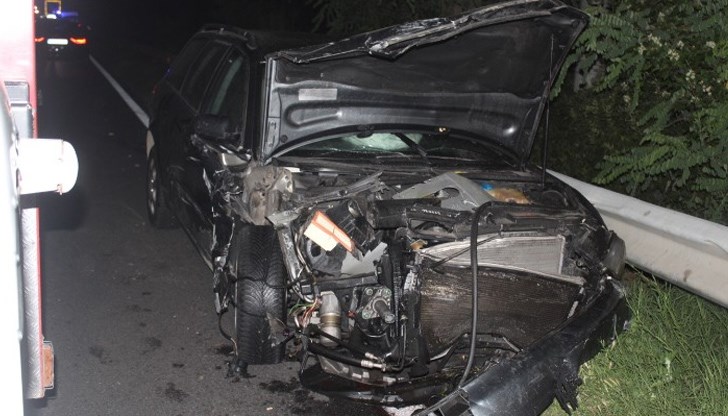 На пътя има разлив на гориво