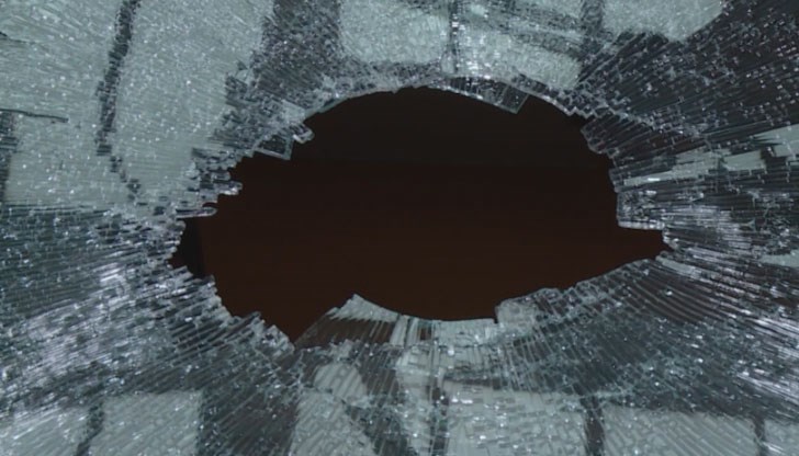 БДЖ осъжда остро всяко подобно застрашаващо човешки животи посегателство и се надява срещу извършителите им да бъде упражнена цялата строгост на закона БДЖ осъжда остро всяко подобно застрашаващо човешки животи посегателство и се надява срещу извършителите им да бъде упражнена цялата строгост на закона