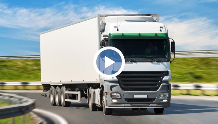 Владимир Николов спечелил превозното средство на търг, броил парите и накрая “пил една чаша студена вода”