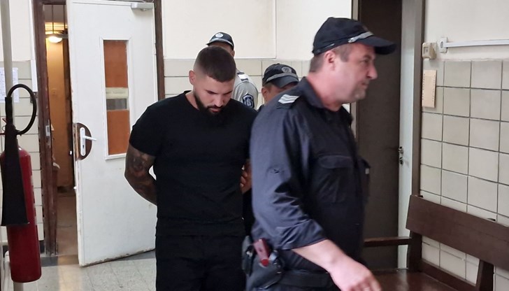 Постоянна мярка за неотклонение "задържане под стража" за Георги Георгиев постанови днес съдът