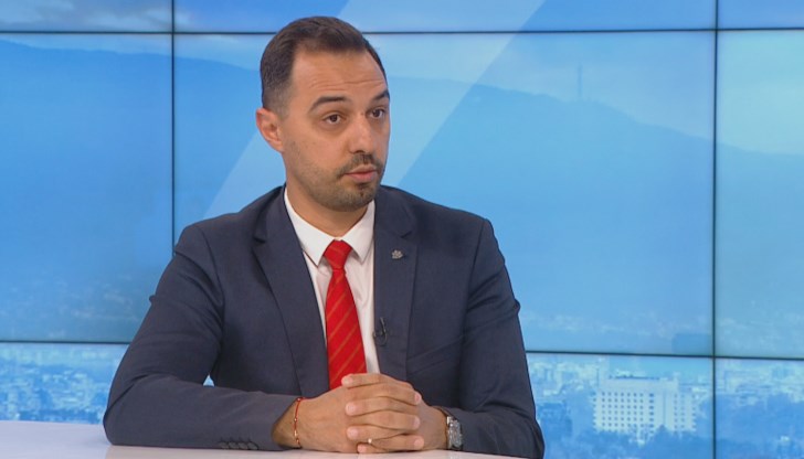 По думите на Богдан Богданов индустрията се развива и целта е да продължим развитието ѝ По думите на Богдан Богданов индустрията се развива и целта е да продължим развитието ѝ