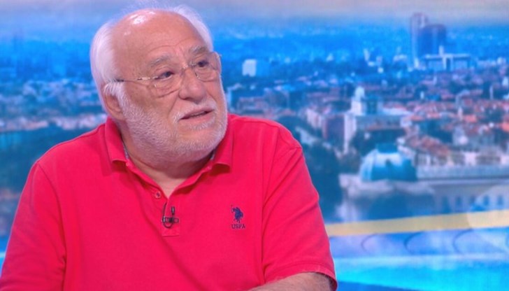 Той заяви, че подозира, че поръчителите са в чужбина